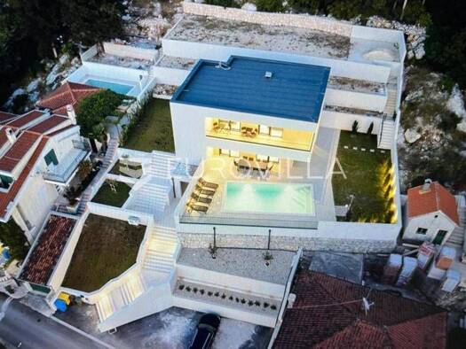 Haus zum Kauf 890.000 € 4 Zimmer 311 m² Rogotin Ploce
