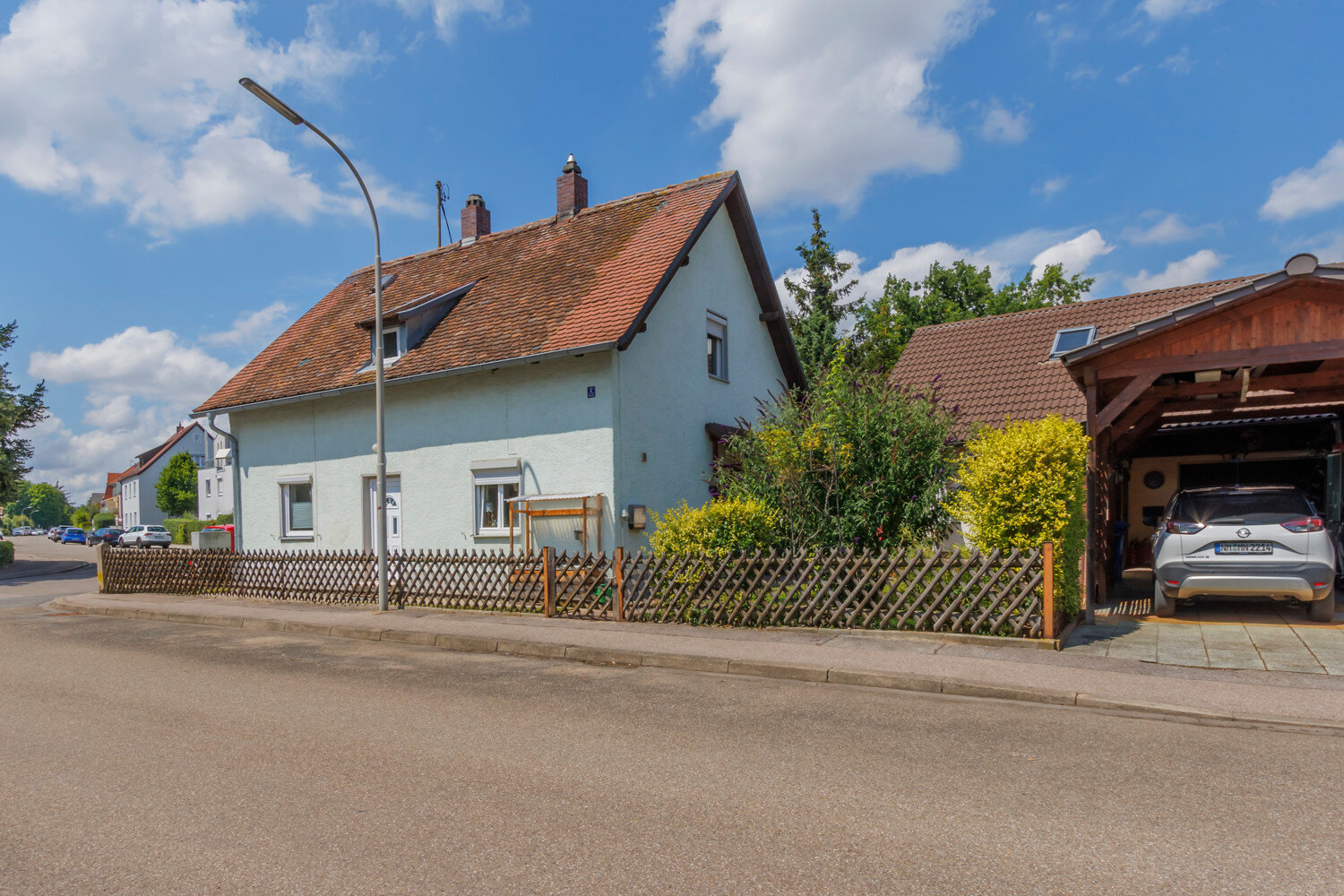 Einfamilienhaus zum Kauf 569.000 € 4 Zimmer 113,8 m²<br/>Wohnfläche 435 m²<br/>Grundstück Ringsee Ingolstadt 85053