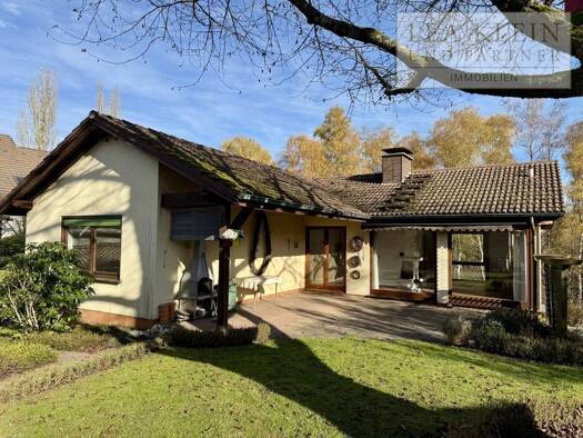 Einfamilienhaus zum Kauf 395.000 € 7 Zimmer 206 m² 960 m² Grundstück Siegen 57072