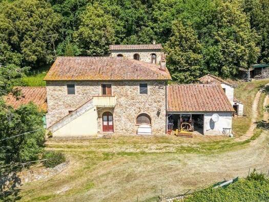 Haus zum Kauf 990.000 € 500 m² Pomarance 56045