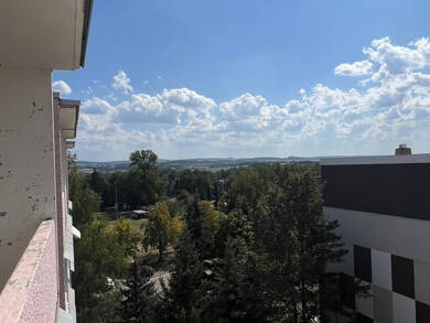 Wohnung zum Kauf 30.000 € 3 Zimmer 56,2 m² 5. Geschoss Lugau Lugau/Erzgebirge 09385
