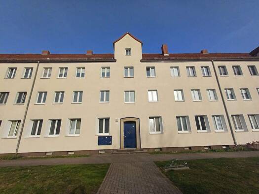 Wohnung zur Miete 460 € 3 Zimmer 70,7 m² 1. Geschoss Schillerstraße 51 Geusa Merseburg 06217