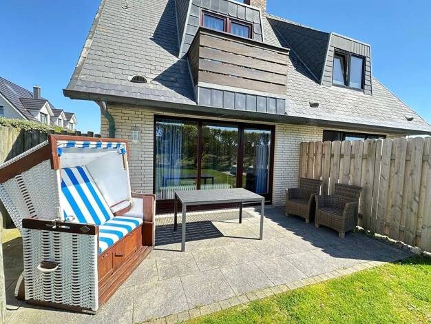 Wohnung zum Kauf 699.000 € 3 Zimmer 76 m² Wenningstedt Wenningstedt-Braderup (Sylt) 25996