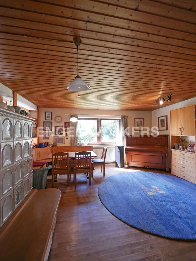 Doppelhaushälfte zum Kauf 295.000 € 7 Zimmer 142 m² 350 m² Grundstück Hambach Hambach 97456