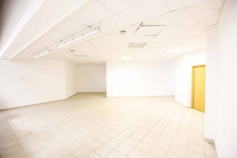Laden zur Miete provisionsfrei 904 € 1 Zimmer 113 m² Verkaufsfläche Stollberg Stollberg/Erzgeb. 09366