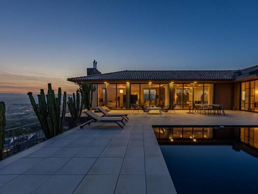 Haus zum Kauf 2.800.000 € 878 m² 3.113 m² Grundstück Valença 4930