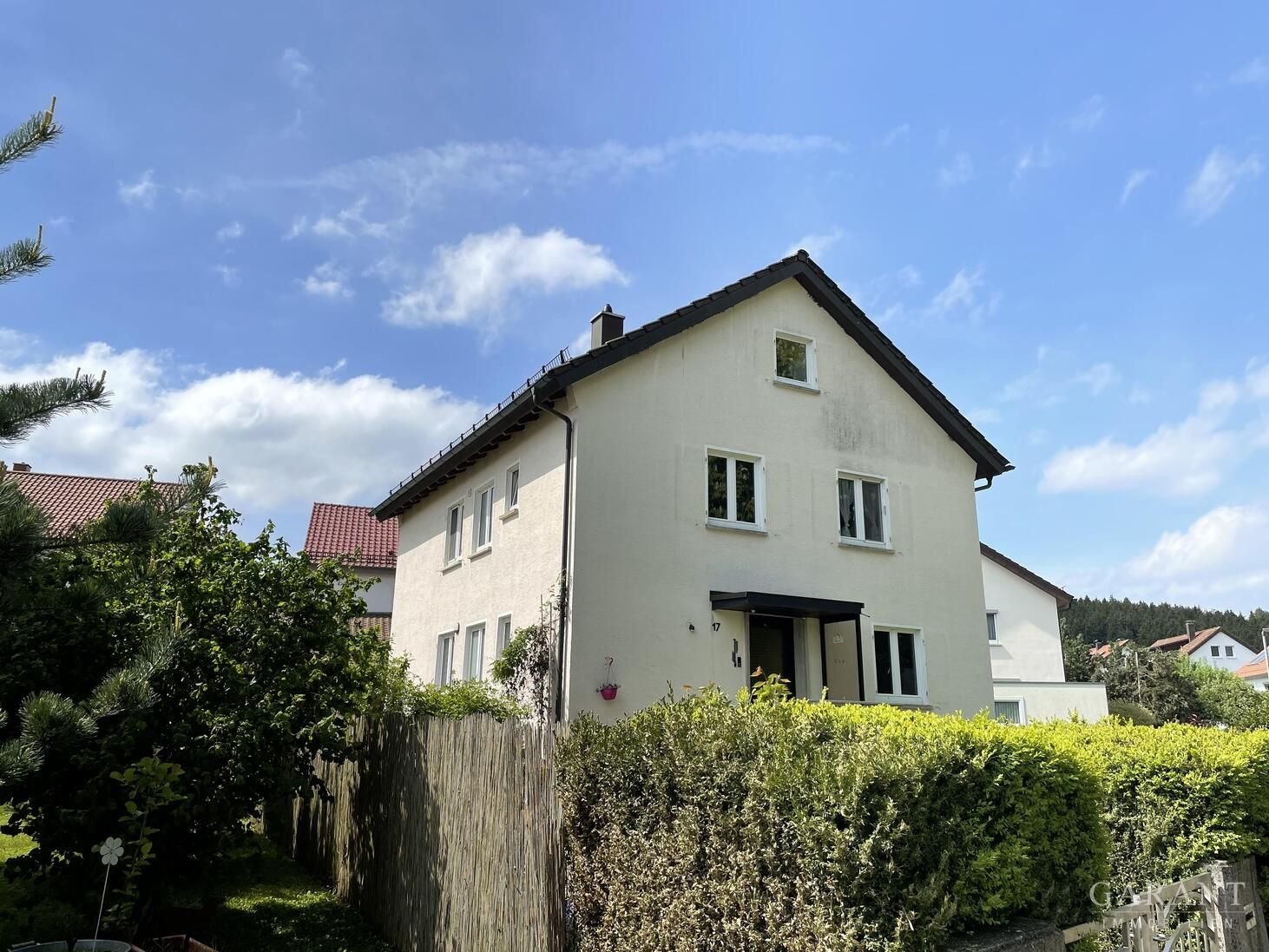 Mehrfamilienhaus zum Kauf 410.000 € 8 Zimmer 131 m²<br/>Wohnfläche 526 m²<br/>Grundstück Leinzell Leinzell 73575