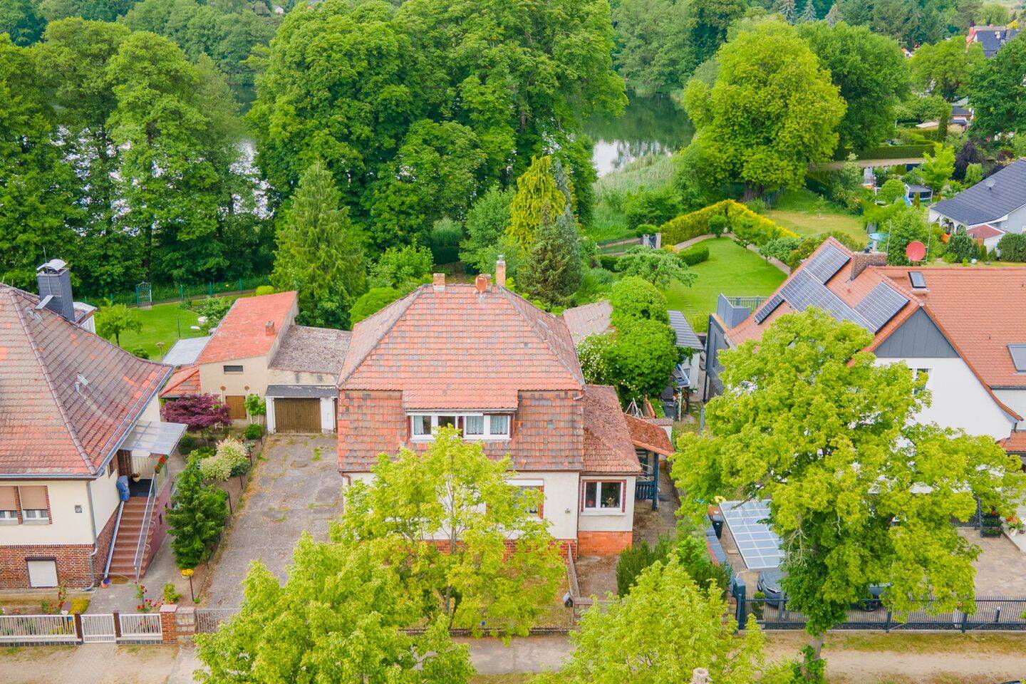 Einfamilienhaus zum Kauf - Ansicht 2