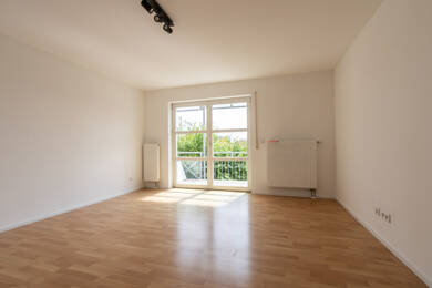 Wohnung zur Miete 970 € 2 Zimmer 55 m² Dachgeschoss Ingolstadt / Kothau 85053
