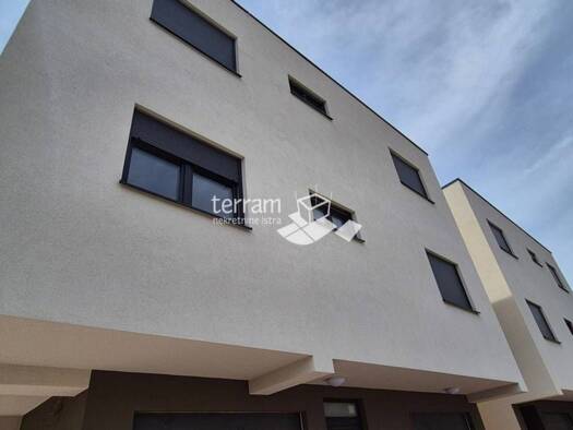 Haus zum Kauf 1.200.000 € 8 Zimmer 416 m² Tinjan