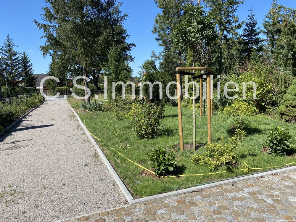 Grundstück zum Kauf 249.000 € 819 m²<br/>Grundstück Coswig 01640