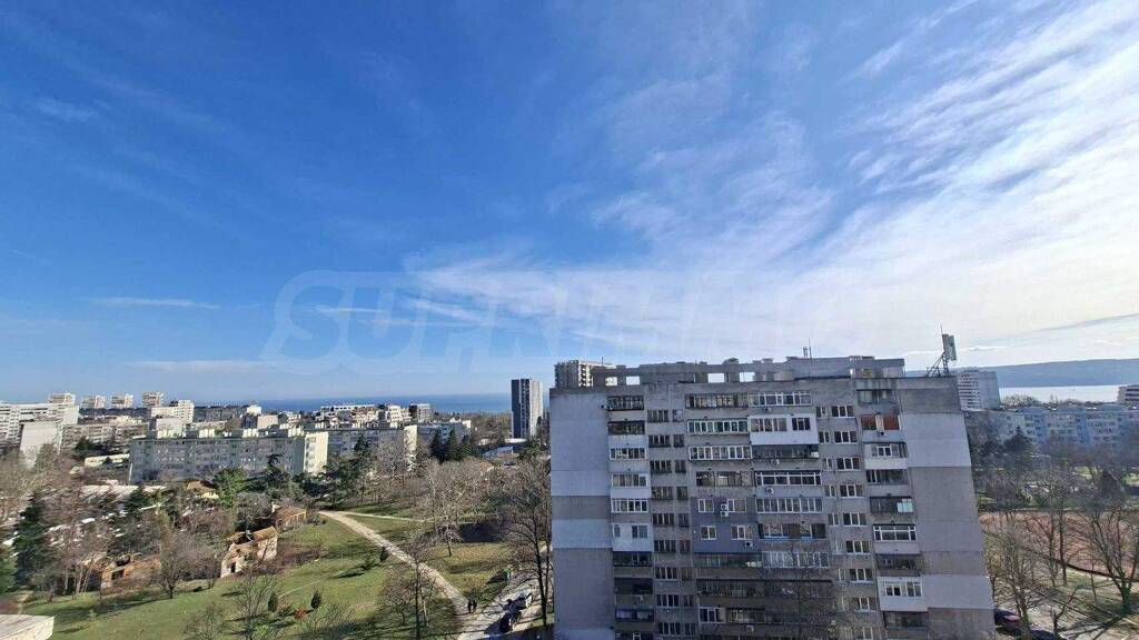 Studio zum Kauf 215.000 € 4 Zimmer 87 m² Varna