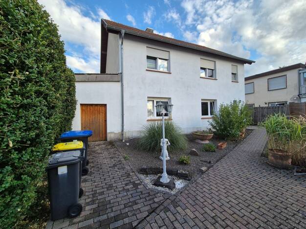 Einfamilienhaus zum Kauf 195.000 € 5 Zimmer 116 m² 688 m² Grundstück Oberlinxweiler Sankt Wendel 66606