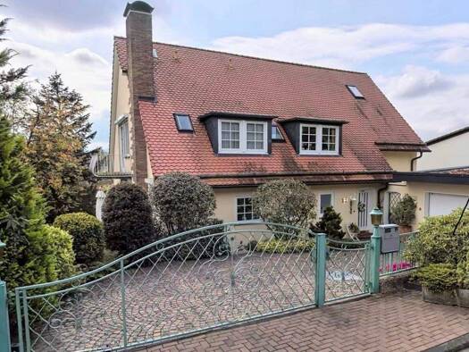 Einfamilienhaus zur Miete 1.400 € 5 Zimmer 280 m² 1.400 m² Grundstück frei ab sofort Heckershausen Ahnatal 34292