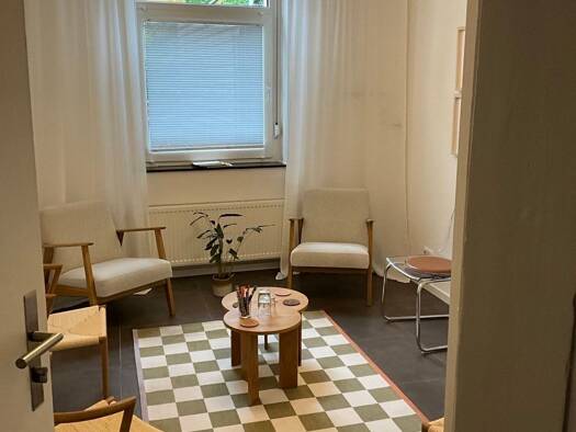 Büro zur Miete provisionsfrei 720 € 3 Zimmer 45 m² Bürofläche Große Witschgasse 25 Altstadt-Süd Köln 50676