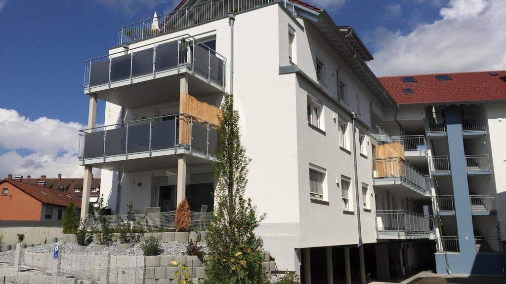 Wohnung zur Miete 1.140 € 3 Zimmer 89,6 m² 2. Geschoss frei ab 01.01.2026 Kasernenstr. 58a Radolfzell Radolfzell am Bodensee 78315