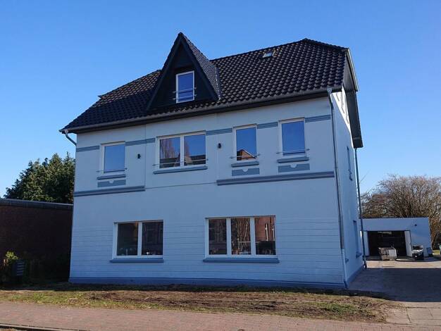 Wohnung zur Miete 820 € 5 Zimmer 84 m² 1. Geschoss Lange Straße 35 Blexen Nordenham 26954
