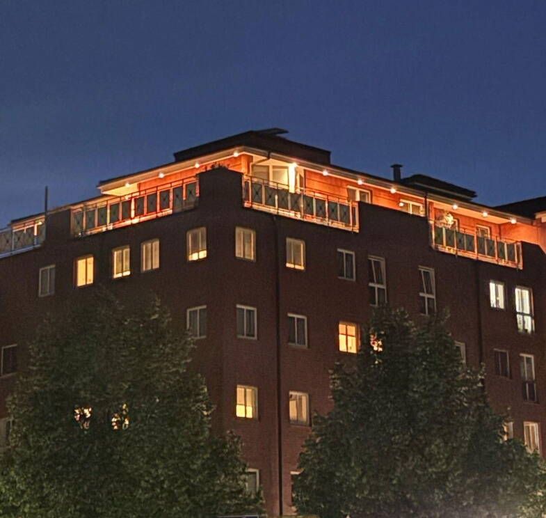 Wohnung zur Miete 1.790 € 4 Zimmer 140 m² Dachgeschoss, 5. Geschoss frei ab sofort Möllner Landstraße 89 Glinde 21509