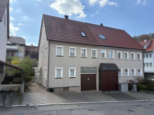 Doppelhaushälfte zum Kauf 169.000 € 6 Zimmer 103 m² 174 m² Grundstück Tailfingen Albstadt 72461