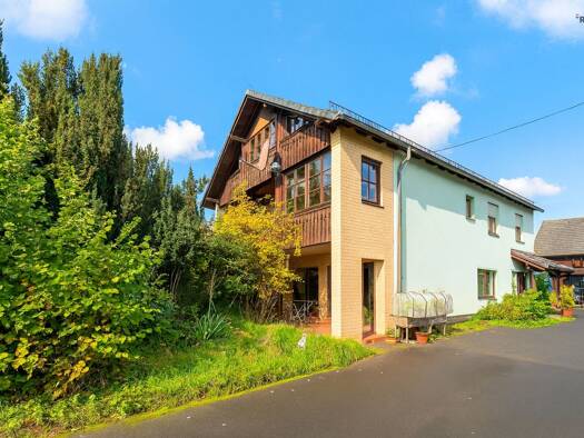 Einfamilienhaus zum Kauf 199.000 € 8 Zimmer 310 m² 1.350 m² Grundstück Oeslau Rödental 96472