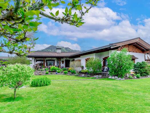 Einfamilienhaus zum Kauf 1.700.000 € 5,5 Zimmer 150 m² 1.388 m² Grundstück Kössen 6345