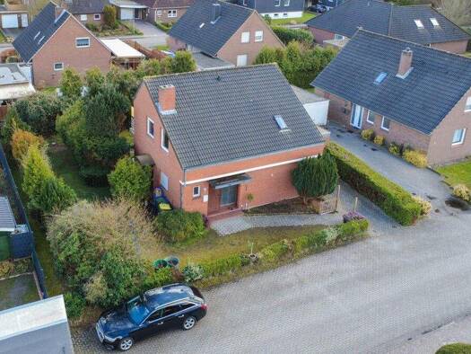 Einfamilienhaus zum Kauf 187.000 € 4 Zimmer 104 m² 541 m² Grundstück Innenstadt Aurich 26603