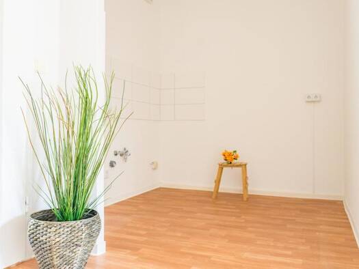 Wohnung zur Miete 323 € 3 Zimmer 56,3 m² 3. Geschoss Johannes-Dick-Straße 31 Hutholz Chemnitz 09123