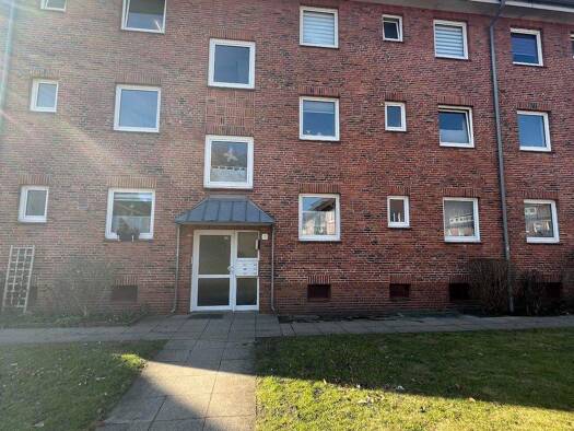 Wohnung zur Miete 469 € 3 Zimmer 57,1 m² 1. Geschoss frei ab 31.03.2026 Sylter Straße 7 Rendsburg 24768