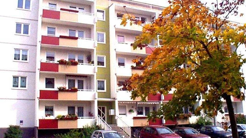 Studio zur Miete 268 € 1 Zimmer 33,5 m² 4. Geschoss frei ab 01.03.2026 Bandwirkerstraße 6 Brückfeld Magdeburg 39114