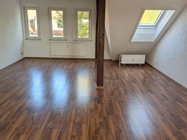Wohnung zur Miete 350 € 2 Zimmer 50 m² 4. Geschoss frei ab sofort Mendelssohnstraße 10 Innenstadt Dessau-Roßlau 06844