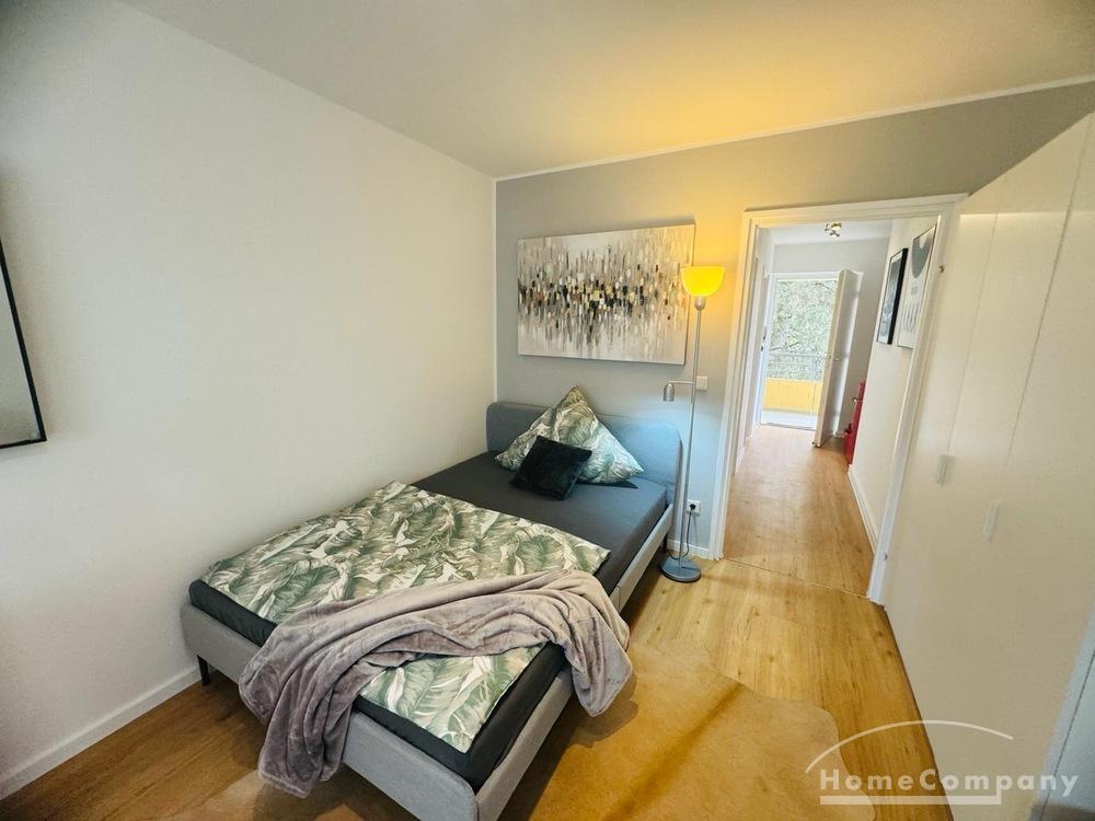 Wohnung zur Miete Wohnen auf Zeit 1.350 € 1 Zimmer 30 m²<br/>Wohnfläche 01.04.2025<br/>Verfügbarkeit Josephsburg München 81673