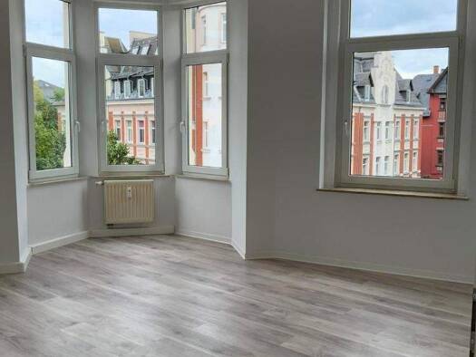 Wohnung zum Kauf 69.000 € 2 Zimmer 67,4 m² Haselbrunn Plauen 08525