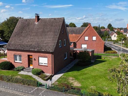 Einfamilienhaus zum Kauf 249.000 € 7 Zimmer 131 m² 810 m² Grundstück Schüttorf Schüttorf 48465