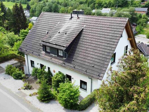 Doppelhaushälfte zum Kauf 259.000 € 5 Zimmer 127 m² 348 m² Grundstück Schwalefeld Willingen (Upland) 34508