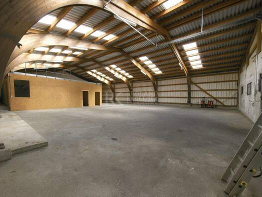 Lagerhalle zur Miete 520 m² Lagerfläche Ellerbek 25474