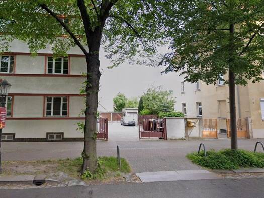 Außenstellplatz zur Miete 35 € Hubertusstraße 57 Pieschen-Nord/Trachenberge Ortsamtsbereich Pieschen 01129