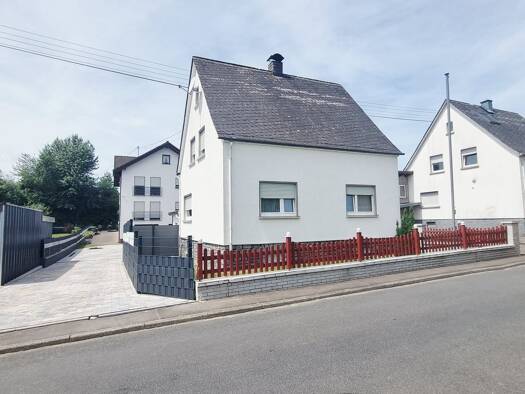 Einfamilienhaus zum Kauf 165.000 € 5 Zimmer 100 m² 255 m² Grundstück Moschheim 56424