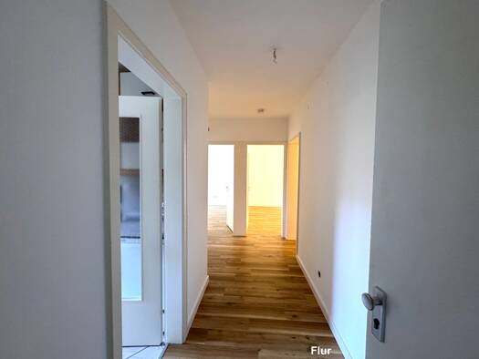 Wohnung zur Miete 1.100 € 3 Zimmer 73 m² Geschoss 1/3 frei ab sofort Lechhausen Augsburg 86165
