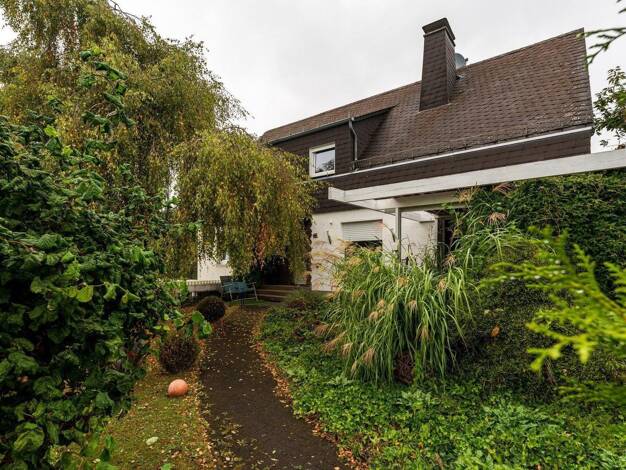 Mehrfamilienhaus zum Kauf provisionsfrei 485.000 € 10 Zimmer 211 m² 890 m² Grundstück Günne Möhnesee 59519
