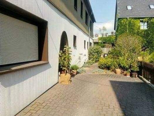 Haus zum Kauf 189.000 € 180 m² 872 m² Grundstück frei ab sofort Altgeringswalde Geringswalde 09326