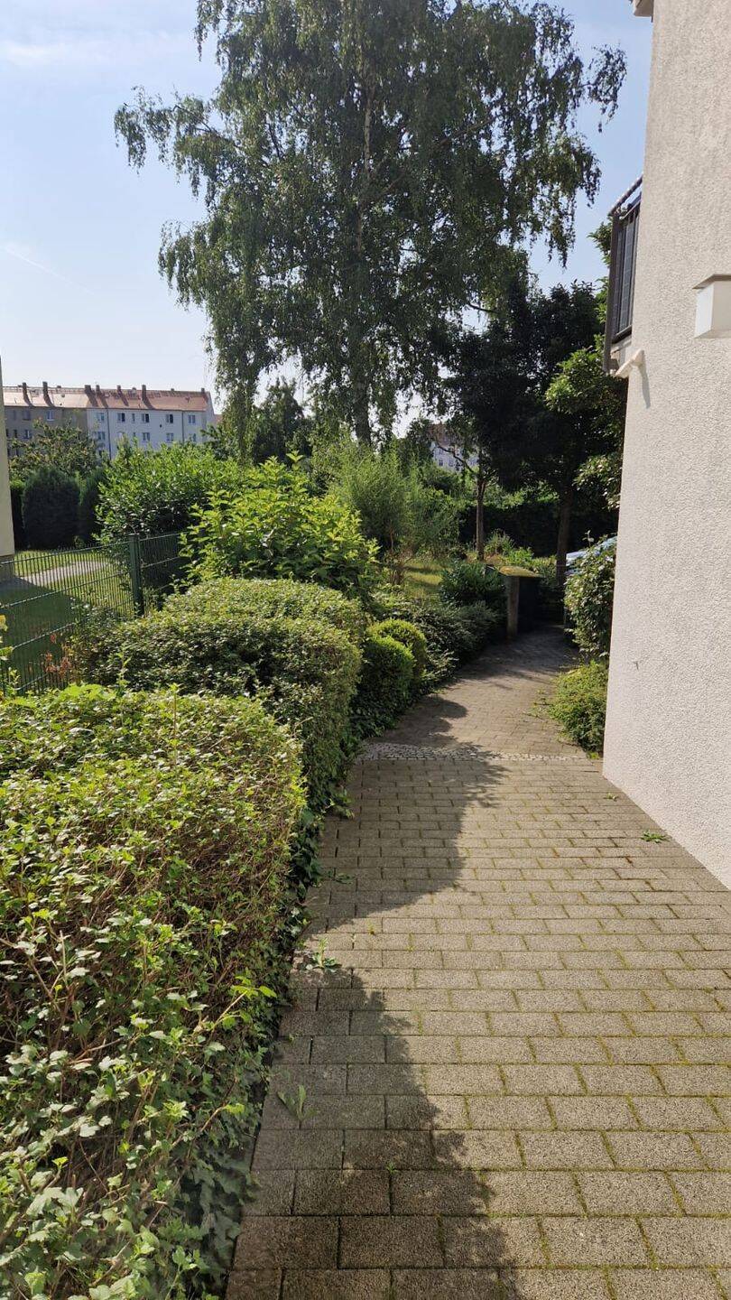 Property thumbnail 8