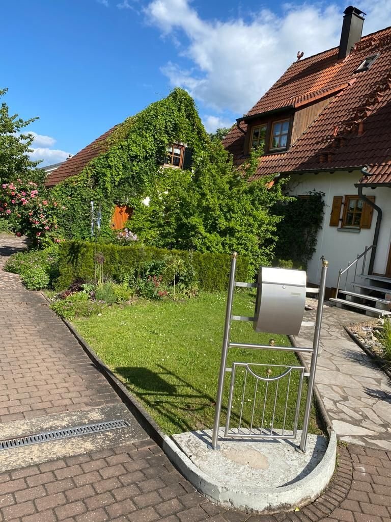 Haus zum Kauf provisionsfrei 450.000 € 5 Zimmer 130 m²<br/>Wohnfläche 444,5 m²<br/>Grundstück ab sofort<br/>Verfügbarkeit Ringstraße 13 Buch Gremsdorf 91350