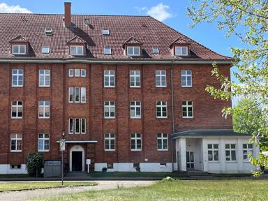 Wohnung zur Miete 680 € 3 Zimmer 85 m² Am Exerzierplatz 10 Parchim Parchim 19370