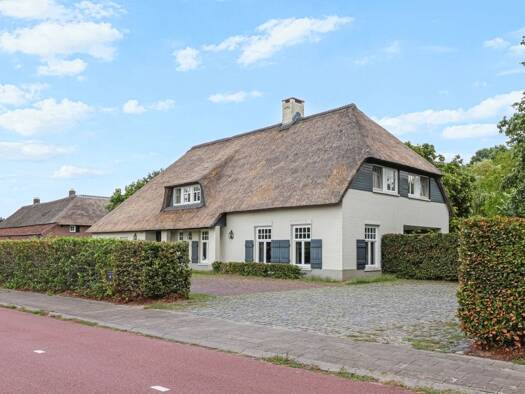 Bauernhaus zum Kauf 1.750.000 € 409 m² 5.218 m² Grundstück delst 47 Bernheze 5388 ST