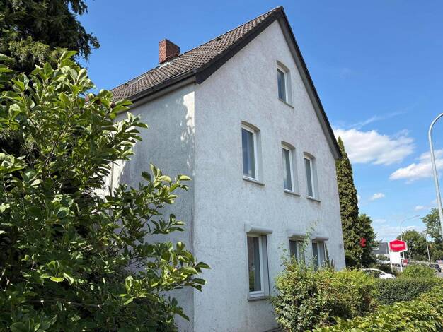 Einfamilienhaus zum Kauf 165.000 € 4 Zimmer 120 m² 2.150 m² Grundstück Lemgo Lemgo 32657