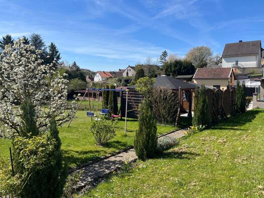 Reihenmittelhaus zum Kauf 99.000 € 3 Zimmer 65 m² 274 m² Grundstück Aßweiler Blieskastel 66440