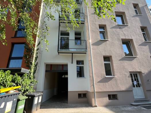 Wohnung zur Miete 670 € 49 m² 4 Geschosse frei ab sofort Fechenheim Frankfurt am Main 60386