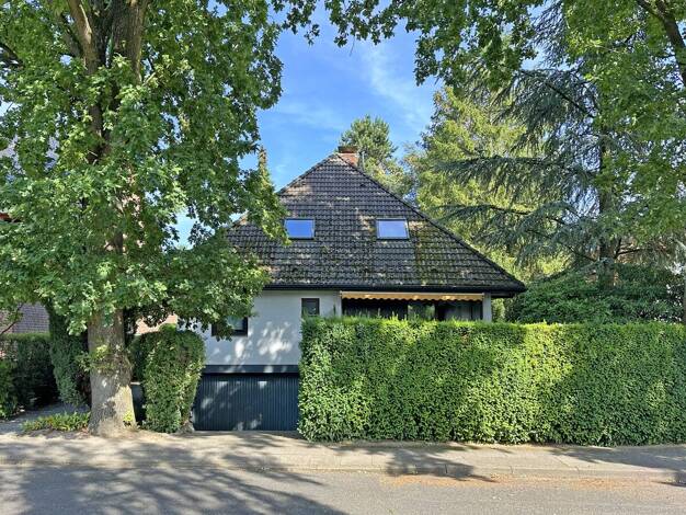 Mehrfamilienhaus zum Kauf 795.000 € 5 Zimmer 159,1 m² 643 m² Grundstück Niendorf Hamburg 22455