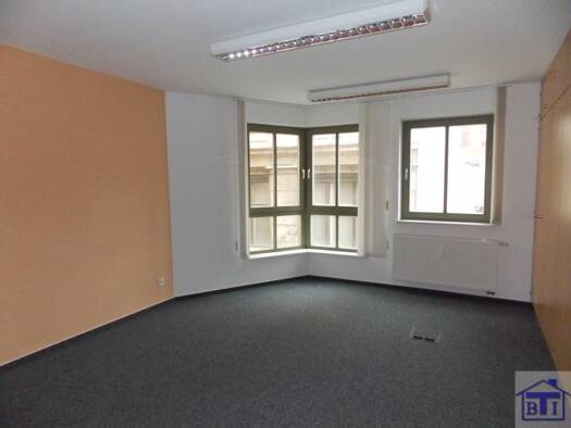 Bürofläche zur Miete provisionsfrei 624 € 4 Zimmer 104 m² Bürofläche Zittau 02763
