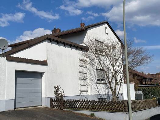 Einfamilienhaus zum Kauf 298.000 € 7,5 Zimmer 158 m² 646 m² Grundstück frei ab sofort Spielberg 13 Wernsdorf Strullendorf 96129